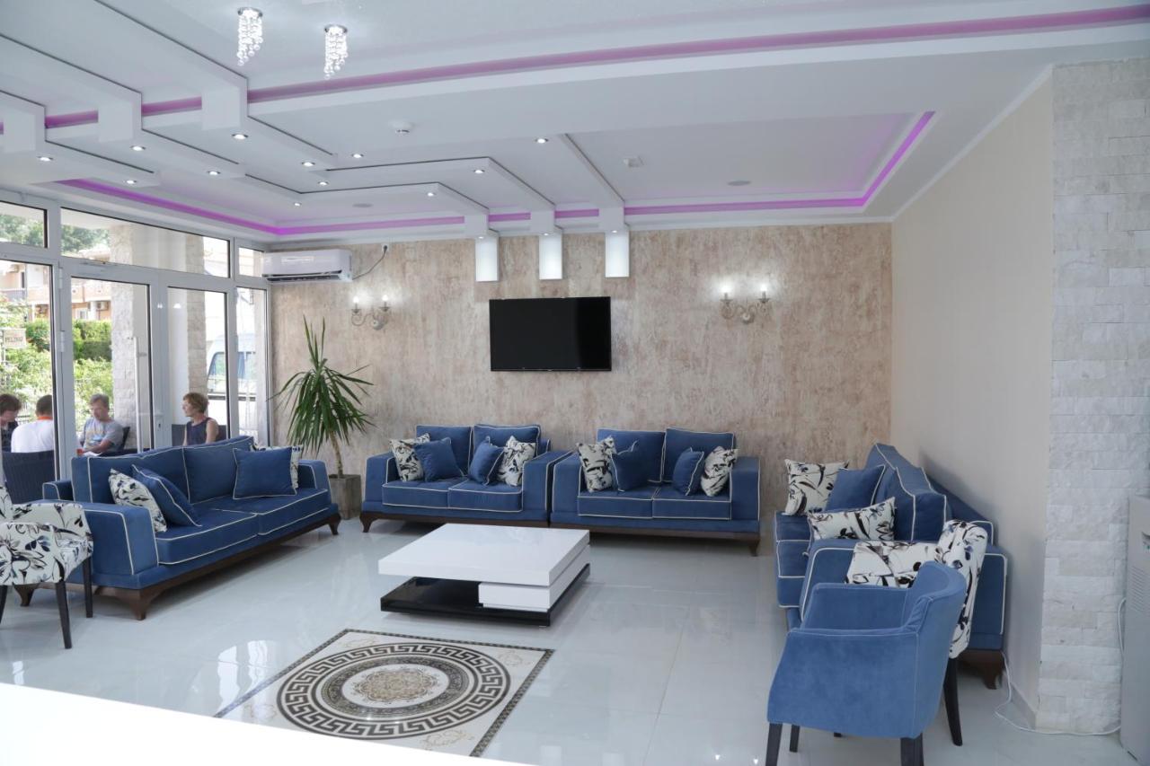Metropolis Hotel Ulcinj Luaran gambar