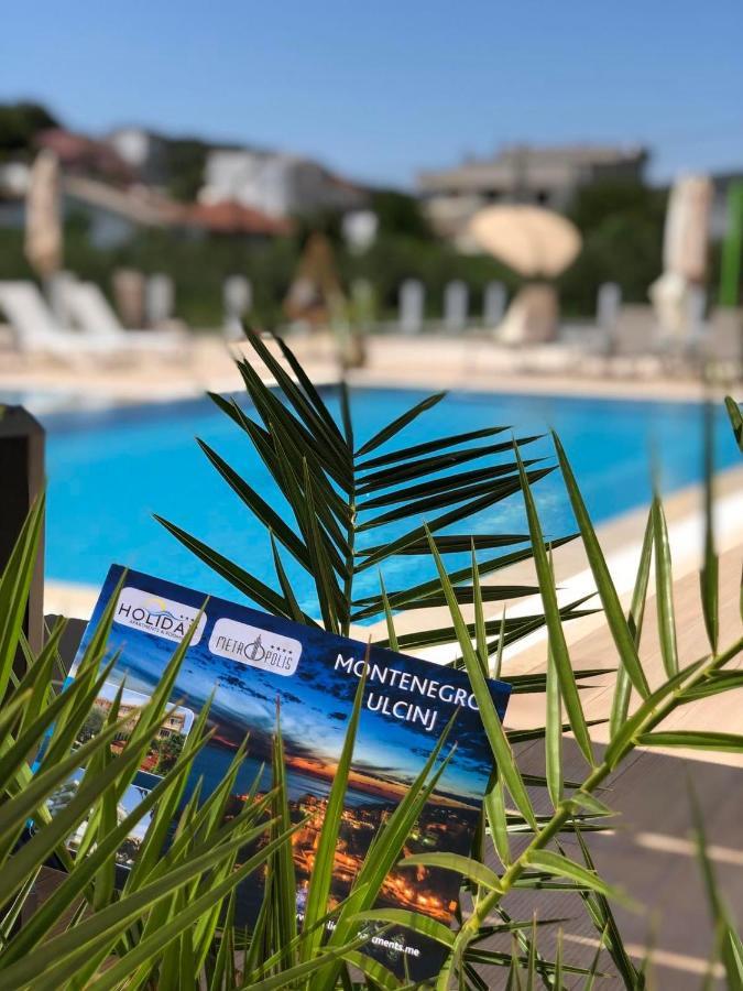 Metropolis Hotel Ulcinj Luaran gambar