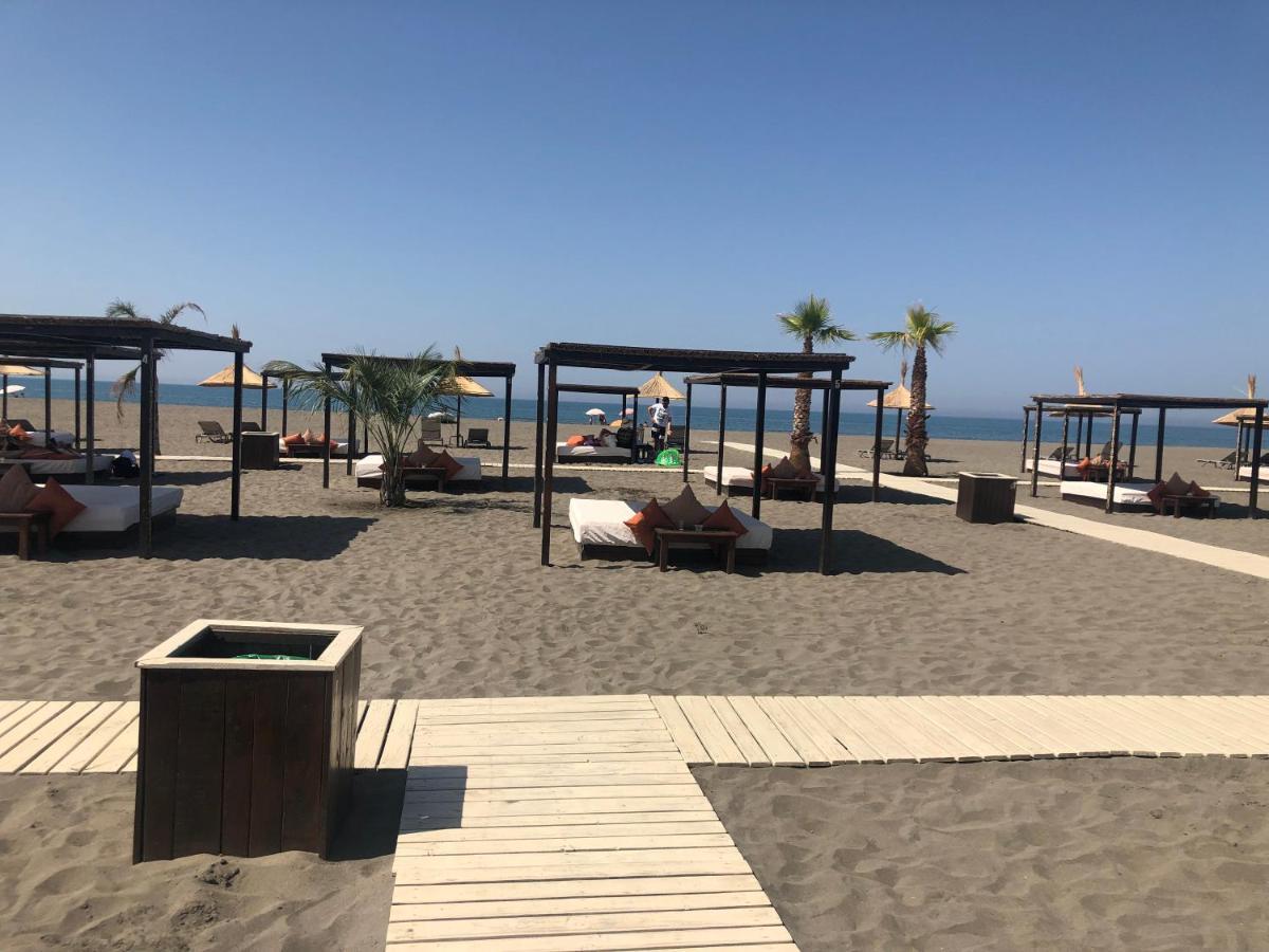 Metropolis Hotel Ulcinj Luaran gambar